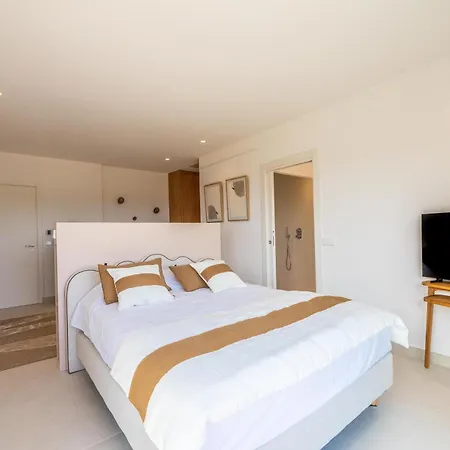 Paola - Piscine Chauffée, Nature&calme *