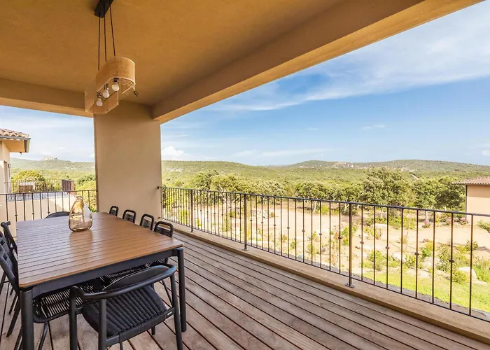 Paola - Piscine Chauffee, Nature & Calme Villa Pianottoli-Caldarello (Corsica)