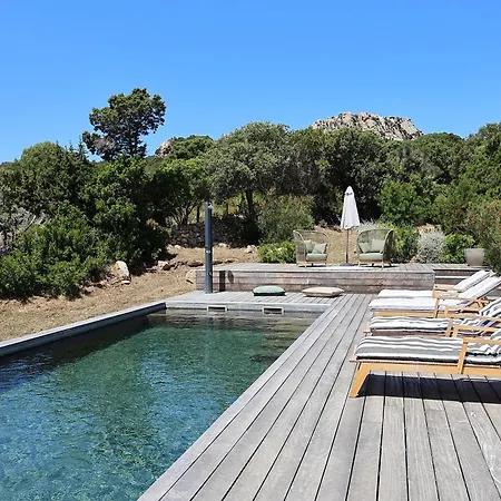 Paola - Piscine Chauffee, Nature & Calme Pianottoli-Caldarello (Corsica)