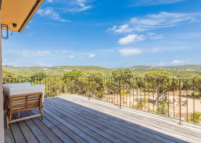 Paola Pianottoli-Caldarello (Corsica)